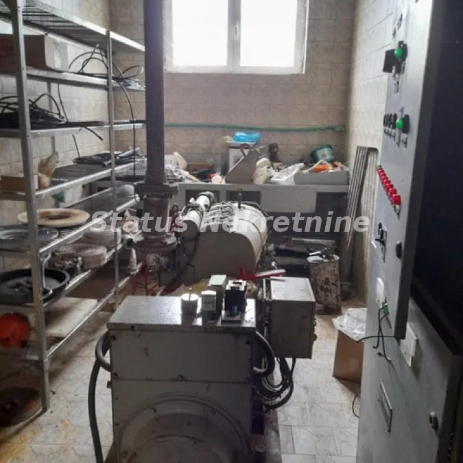 Lokal Prodaja Inđija  1260 m2