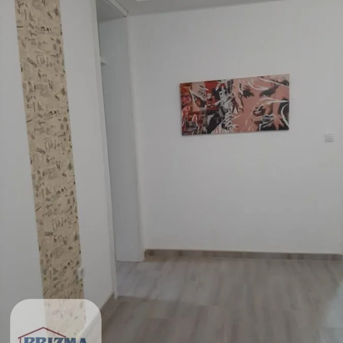 Dvoiposoban stan na prodaju, Centar, Paraćin, 52m², 60.000 €
