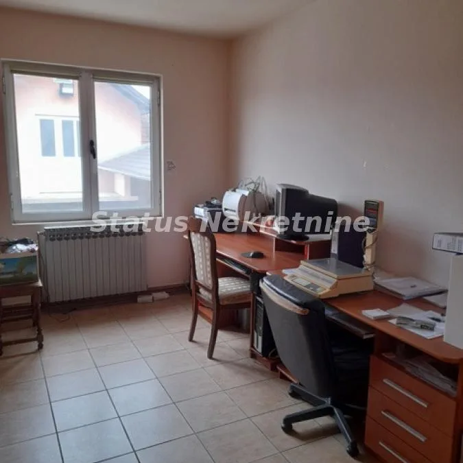 Lokal Prodaja Inđija  1260 m2