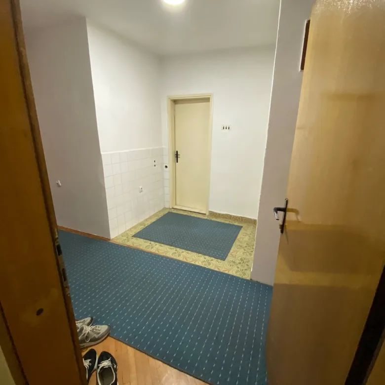 Trosoban stan na prodaju, Duvanište, Niš, 84m², 126.000 €
