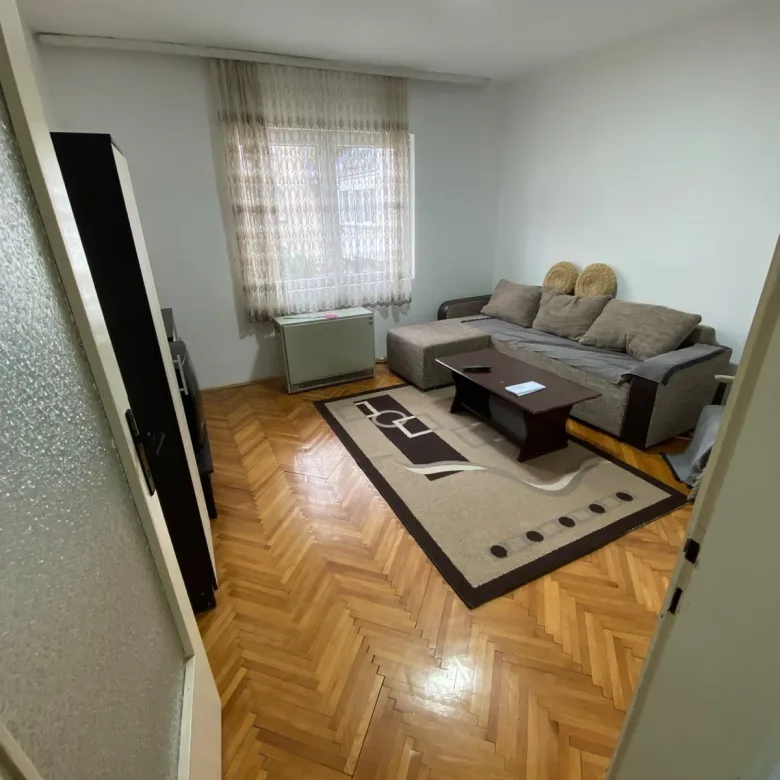 Trosoban stan na prodaju, Duvanište, Niš, 84m², 126.000 €