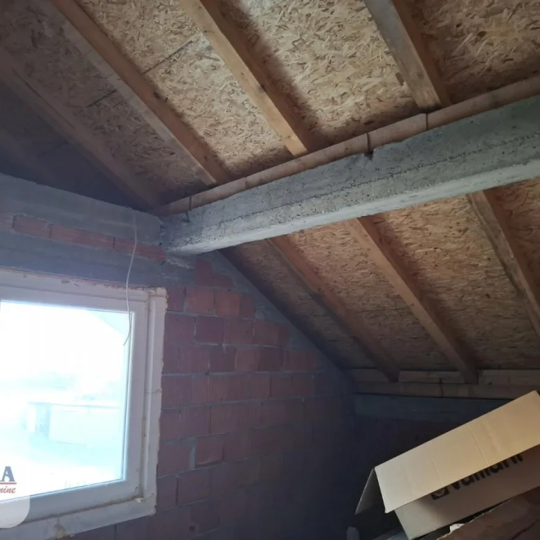 Kuća Prodaja Paraćin  186 m2