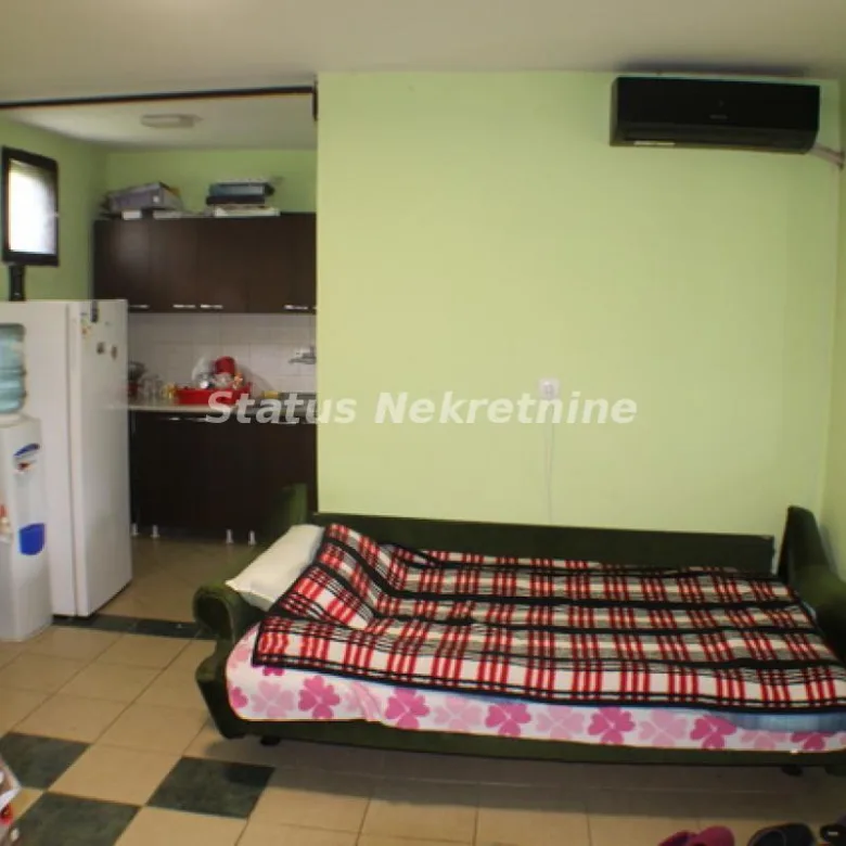 Lokal na prodaju, Mošorin, Titel, 848m², 257.500 €