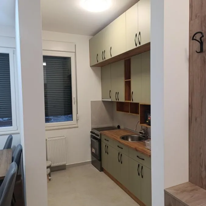 Stan Izdavanje Novi Sad  40 m2