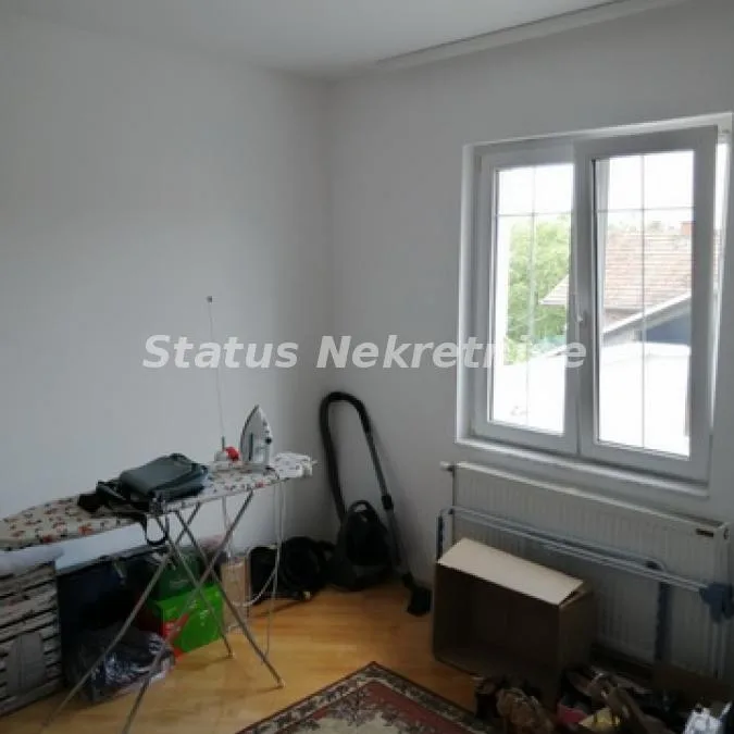 Lokal na prodaju, Ruma, 330m², 330.500 €