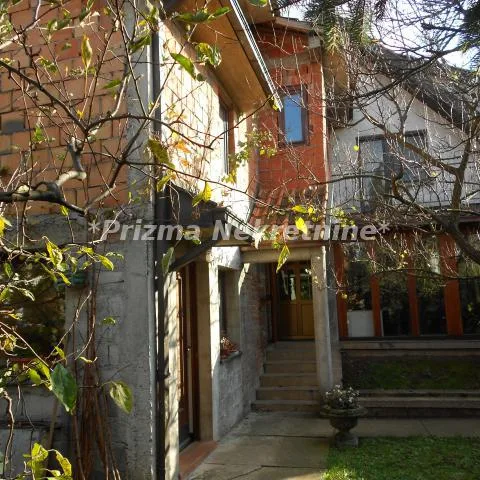 Kuća Prodaja Paraćin  247 m2