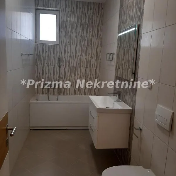 Kuća na prodaju, Centar, Paraćin, 192m², 195.000 €