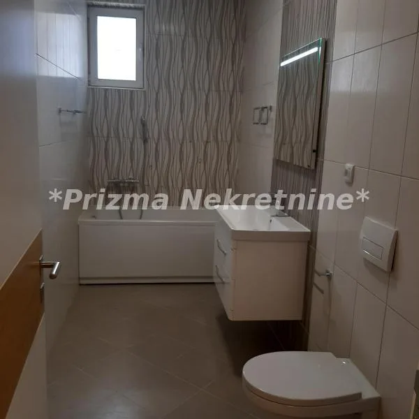 Kuća na prodaju, Centar, Paraćin, 192m², 195.000 €