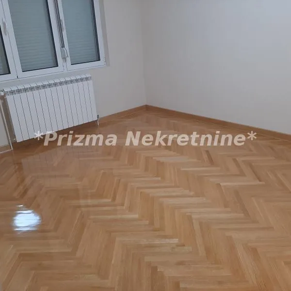 Kuća na prodaju, Centar, Paraćin, 192m², 195.000 €