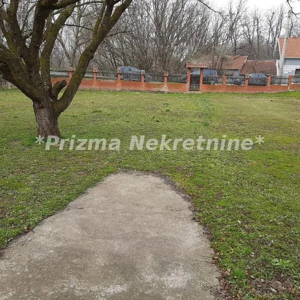 Kuća Prodaja Paraćin  333 m2