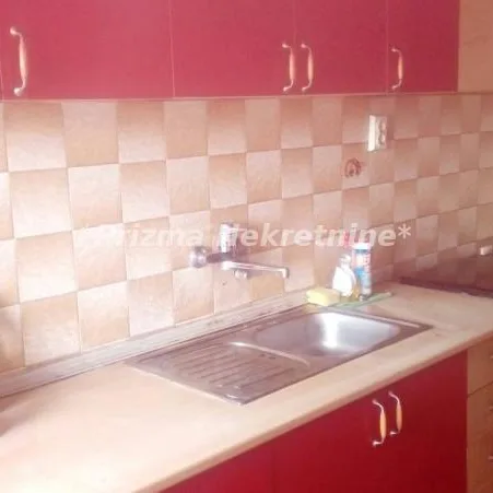 Kuća Prodaja Paraćin  200 m2