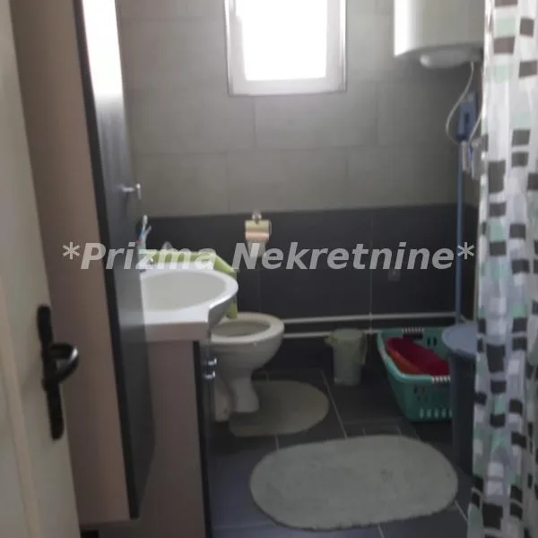 Kuća Prodaja Paraćin  200 m2