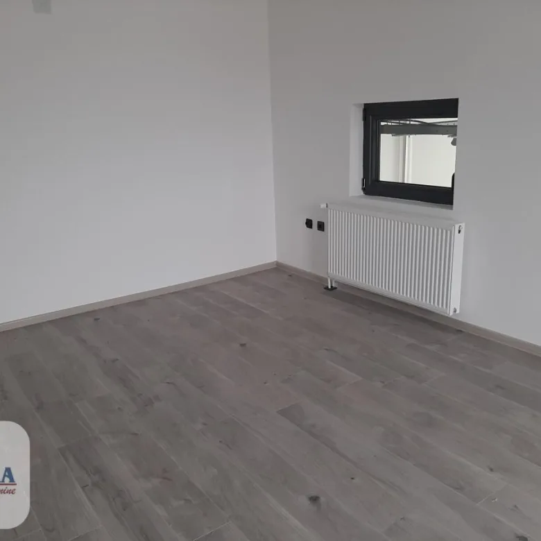 Lokal Izdavanje Paraćin  120 m2