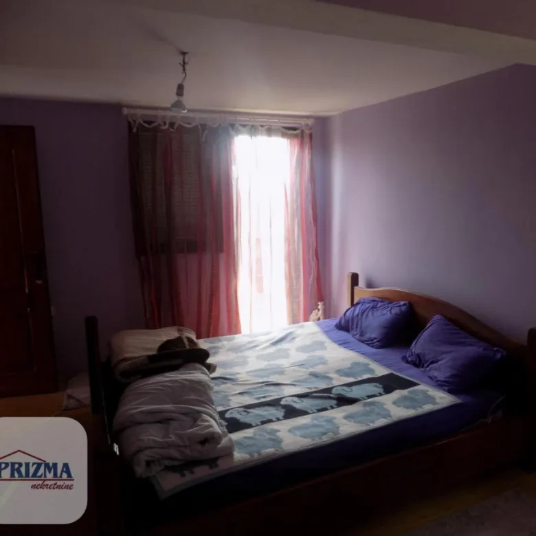 Kuća Prodaja Paraćin  104 m2