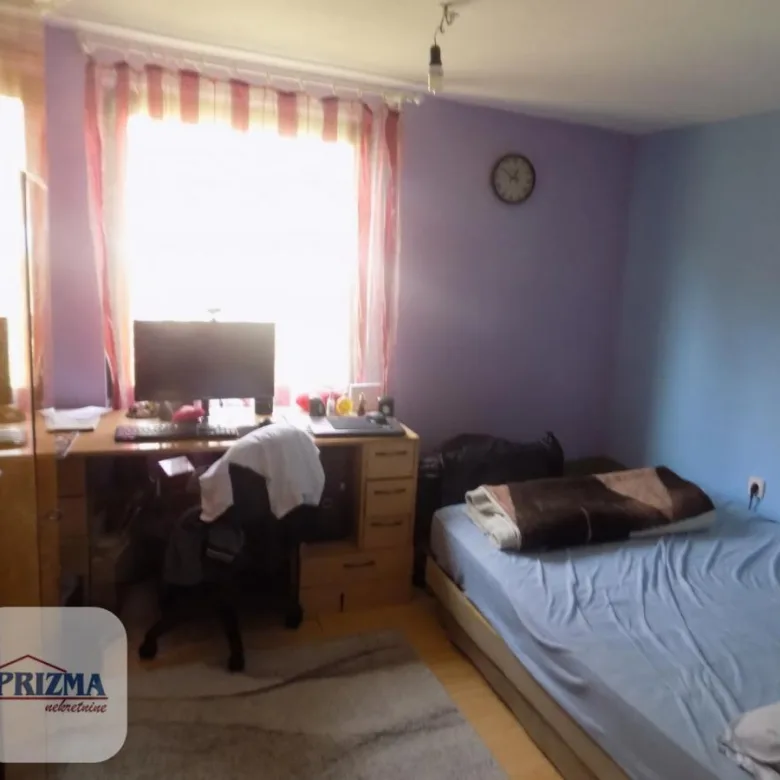 Kuća Prodaja Paraćin  104 m2