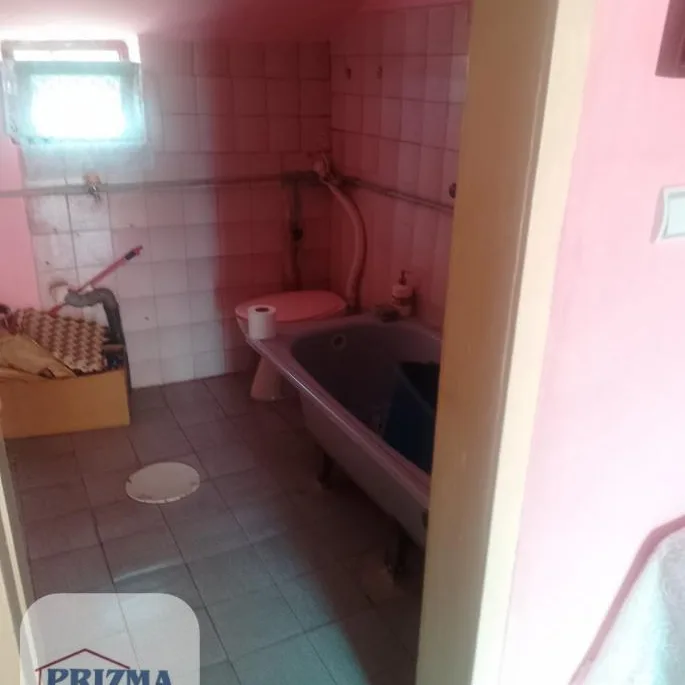 Kuća Prodaja Paraćin  185 m2
