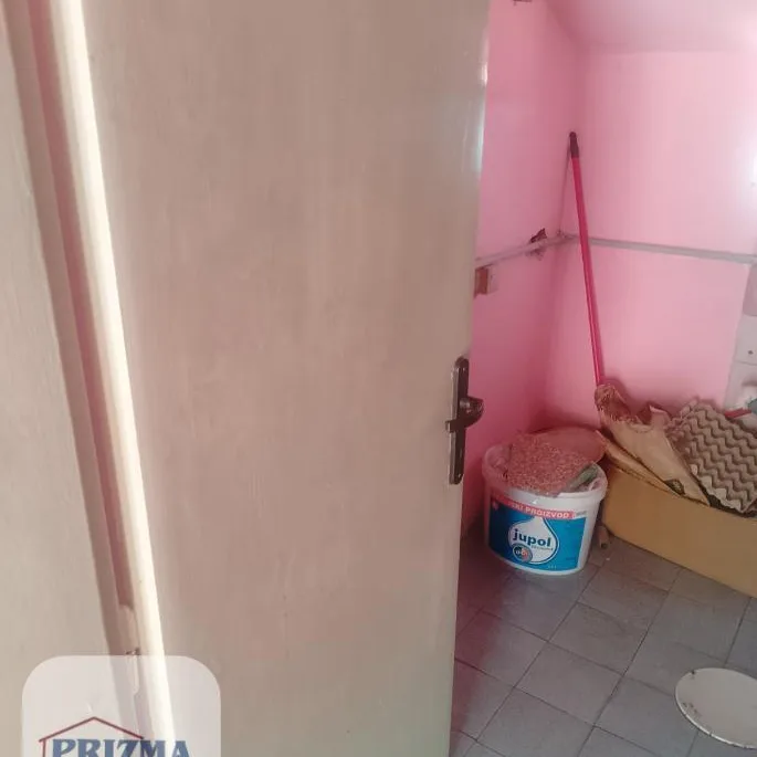 Kuća na prodaju, Gloždak, Paraćin, 185m², 80.000 €