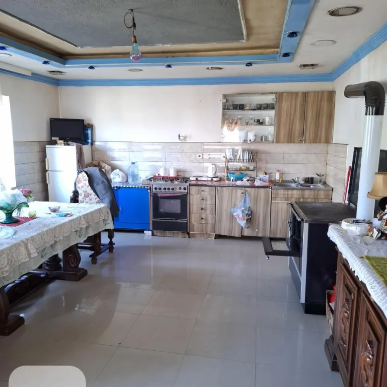 Kuća Prodaja Paraćin  350 m2