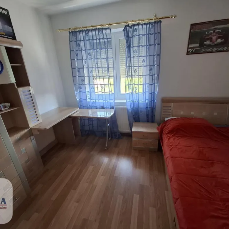 Troiposoban stan na prodaju, Centar, Paraćin, 68m², 85.000 €
