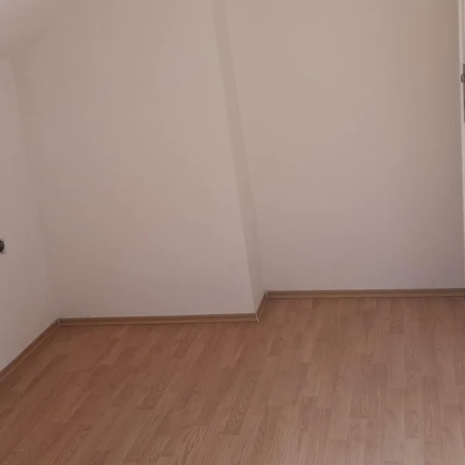 Trosoban stan na prodaju, Centar, Paraćin, 49m², 42.400 €