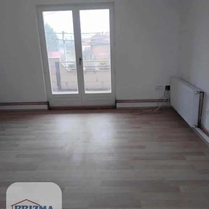 Kuća na prodaju, Gloždak, Paraćin, 420m², 135.000 €