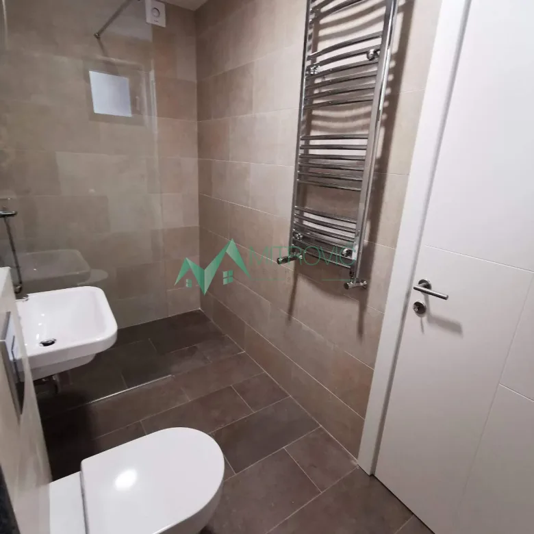 Stan Izdavanje Novi Sad  45 m2