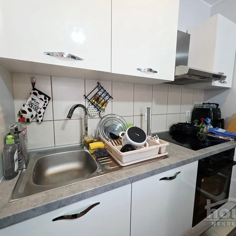 Stan Izdavanje Novi Sad  44 m2