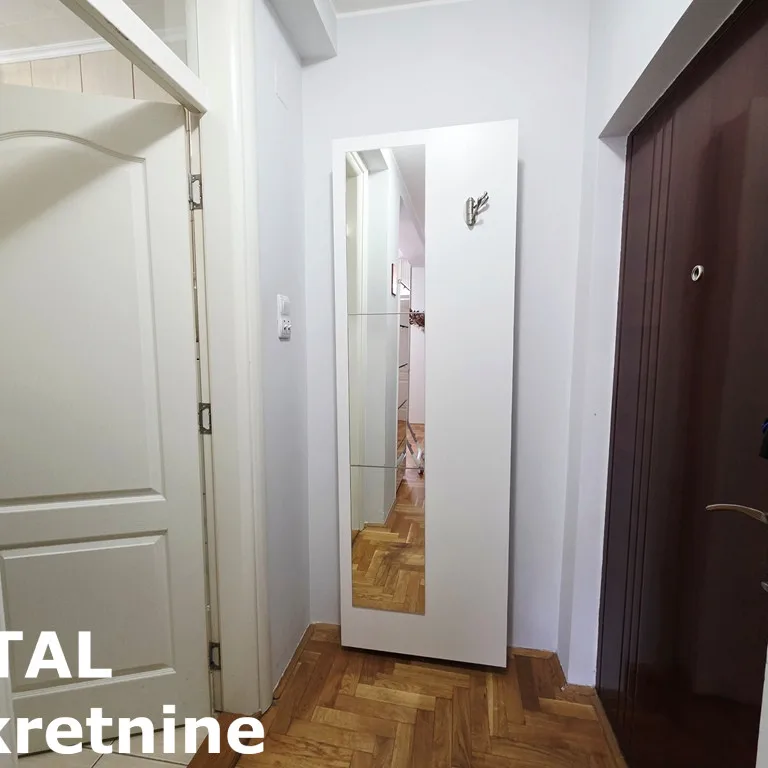 Stan Izdavanje Novi Sad  44 m2