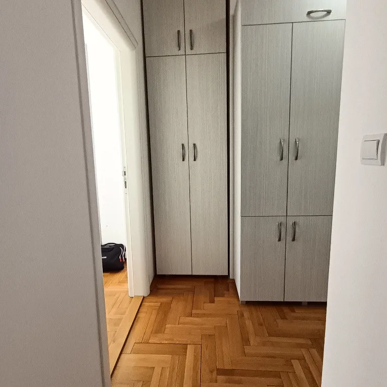 Dvosoban stan za izdavanje, Grbavica, Novi Sad, 37m², 450 €/mes