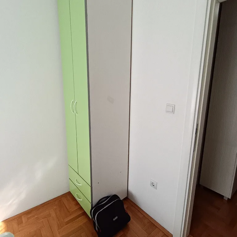 Stan Izdavanje Novi Sad  37 m2