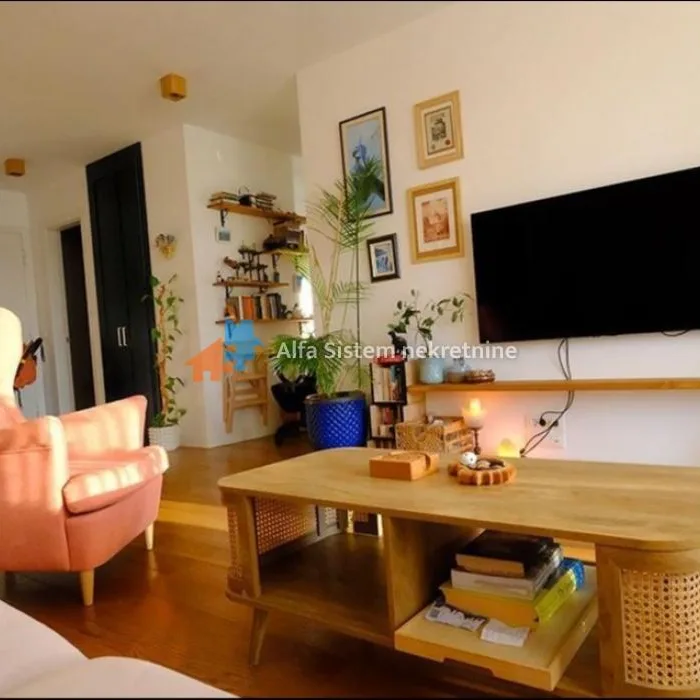 Stan Izdavanje Beograd Lekino Brdo 73 m2