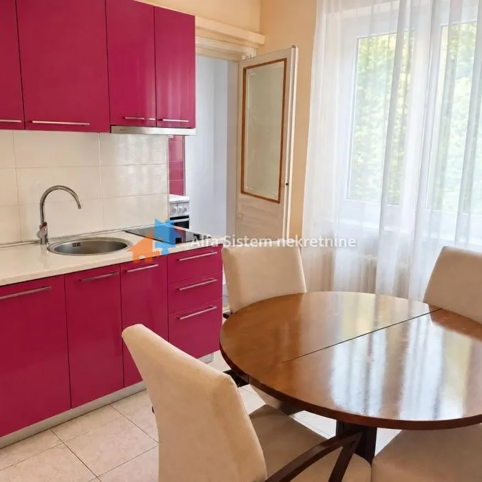 Stan Izdavanje Beograd Dorćol 50 m2