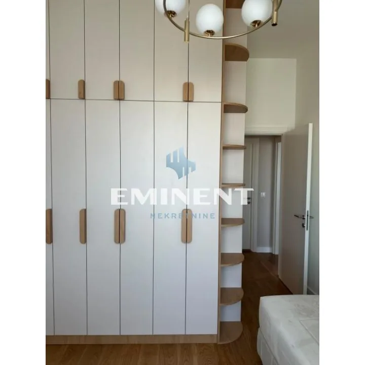 Trosoban stan za izdavanje, Beograd na Vodi, Beograd, 80m², 2.700 €/mes
