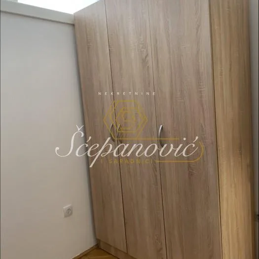 Stan Izdavanje Novi Sad  59 m2