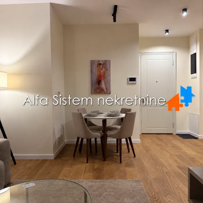 Stan Izdavanje Beograd Kalenić Pijaca 55 m2