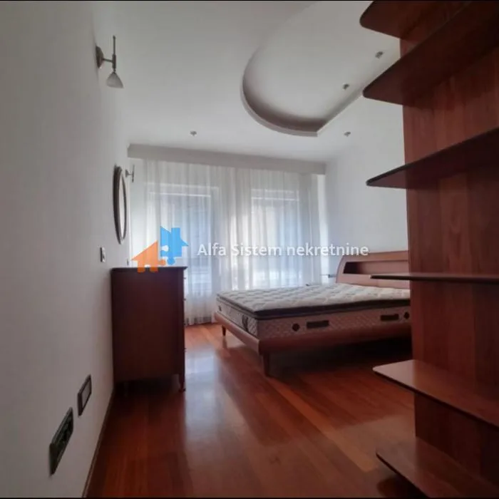 Trosoban stan za izdavanje, Dorćol, Beograd, 120m², 1.600 €/mes