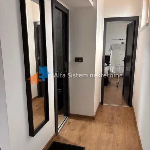 Dvosoban stan za izdavanje, Blok 21, Beograd, 60m², 1.300 €/mes