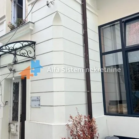 Petosoban stan za izdavanje, Terazije, Beograd, 250m², 2.500 €/mes