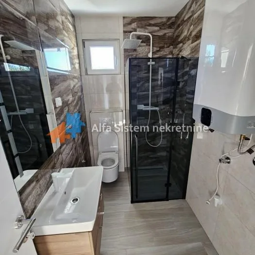 Kuća na prodaju, Ležimir, Sremska Mitrovica, 150m², 195.000 €