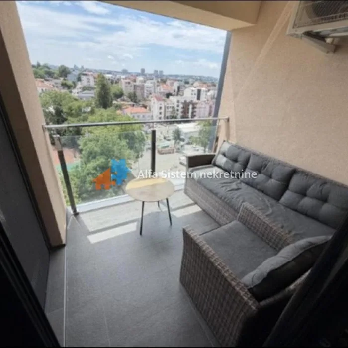 Trosoban stan za izdavanje, Crveni Krst, Beograd, 85m², 1.650 €/mes