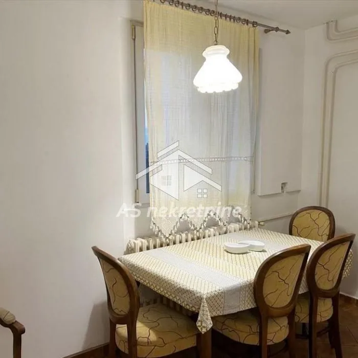 Stan Izdavanje Beograd Blok 28 56 m2