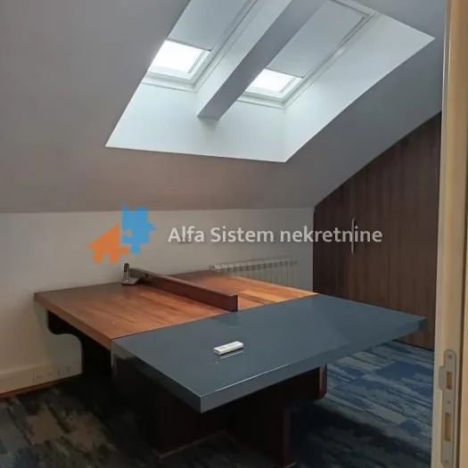 Lokal za izdavanje, Dedinje, Beograd, 155m², 1.800 €/mes