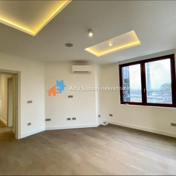 Lokal za izdavanje, Senjak, Beograd, 500m², 10.500 €/mes