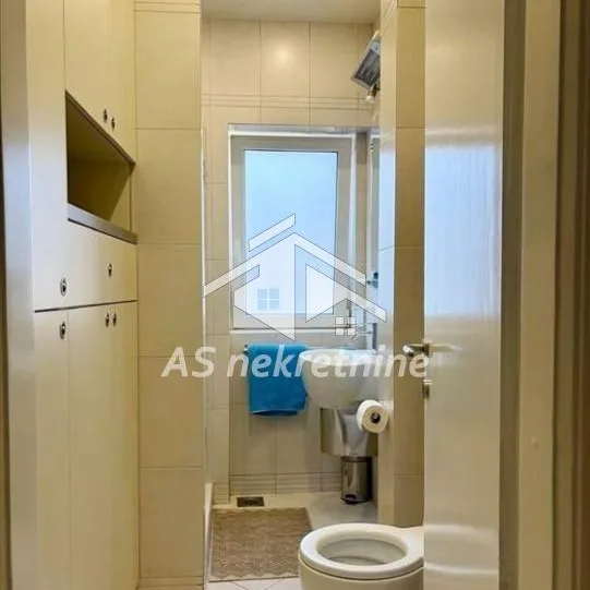 Trosoban stan za izdavanje, Krunska, Beograd, 87m², 2.000 €/mes