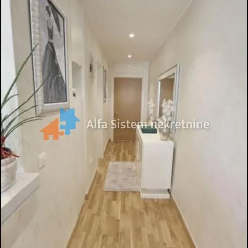 Četvorosoban stan za izdavanje, Beograd na Vodi, Beograd, 90m², 2.200 €/mes