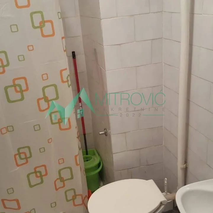 Stan Izdavanje Novi Sad  24 m2