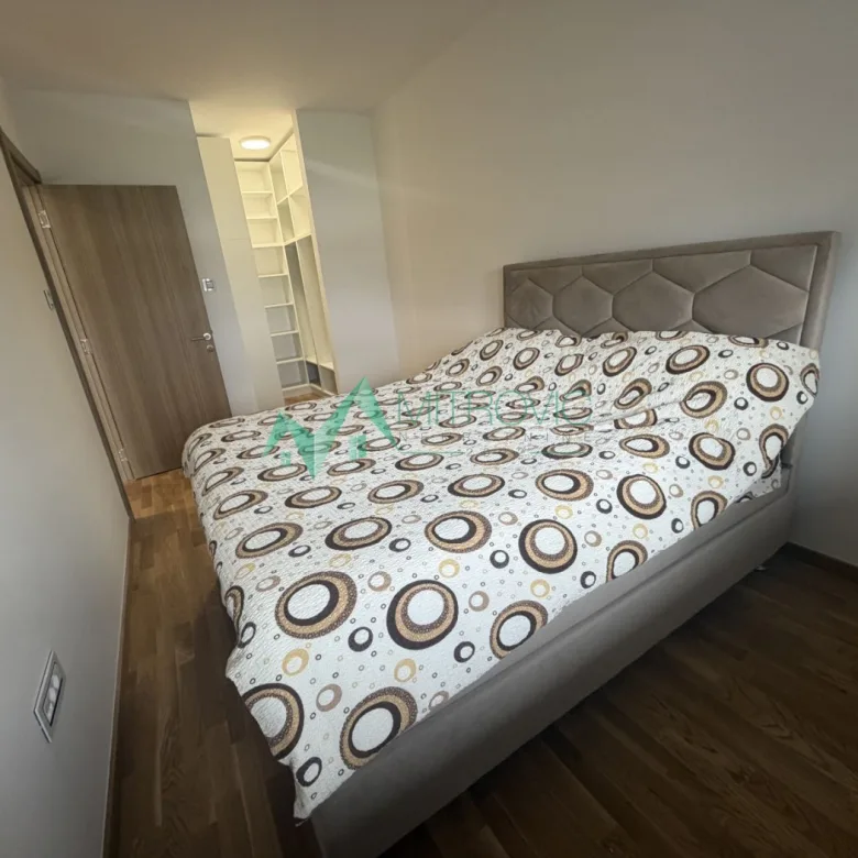 Trosoban stan za izdavanje, Salajka, Novi Sad, 68m², 2. sprat, 1.100 €/mes