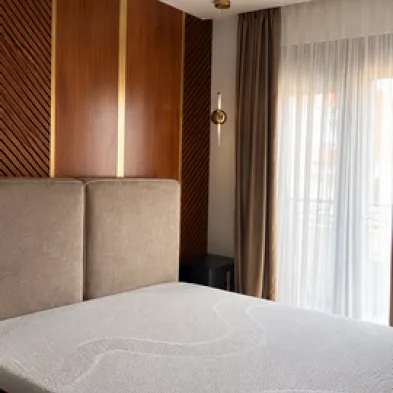 Stan Izdavanje Beograd Hram Svetog Save 275 m2