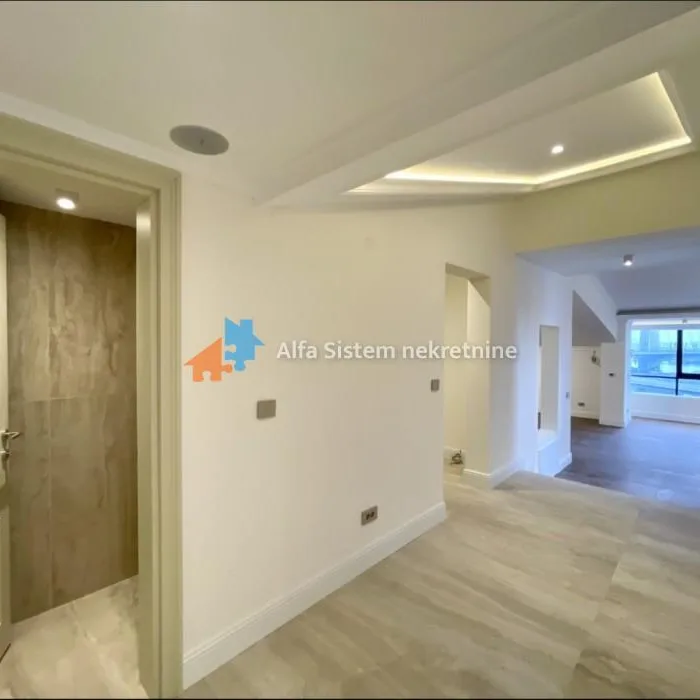 Četvorosoban stan za izdavanje, Senjak, Beograd, 174m², 3.200 €/mes