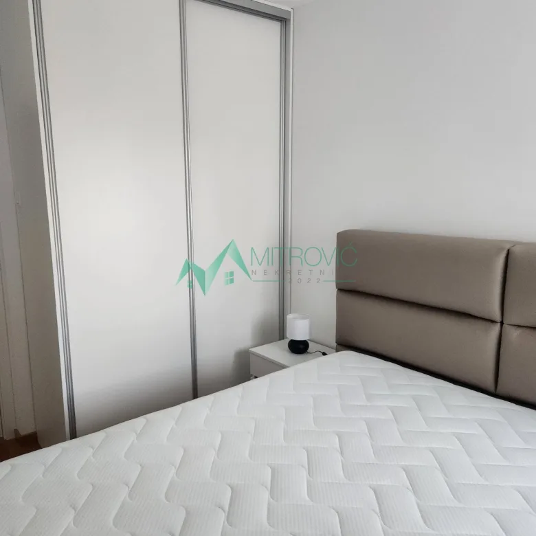 Stan Izdavanje Novi Sad  41 m2